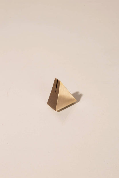 Geo Stand Triangle