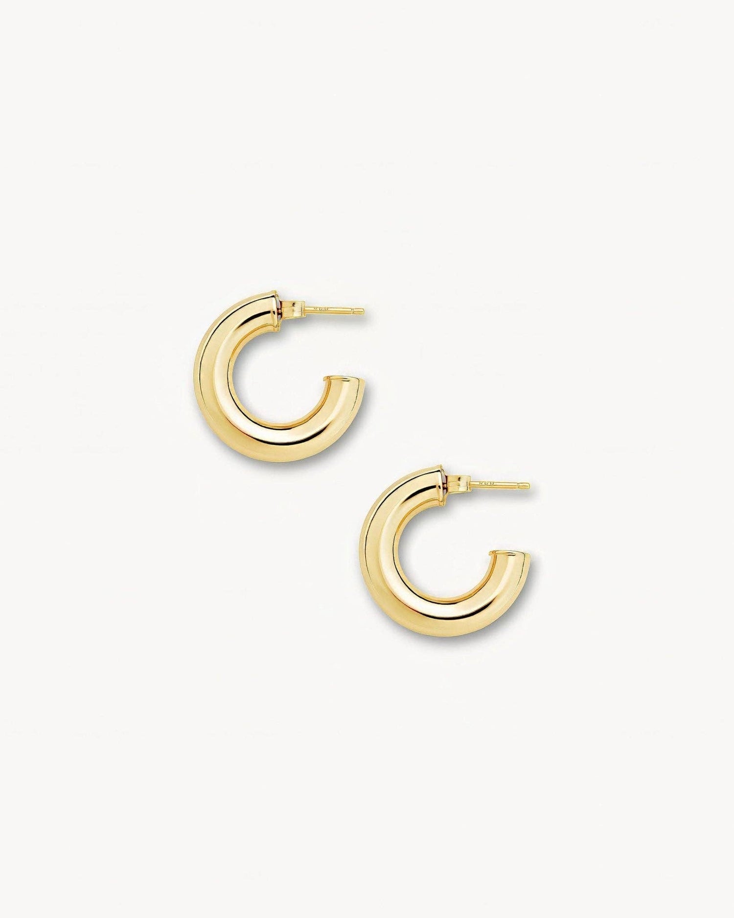 .75&quot; Perfect Hoops in Gold